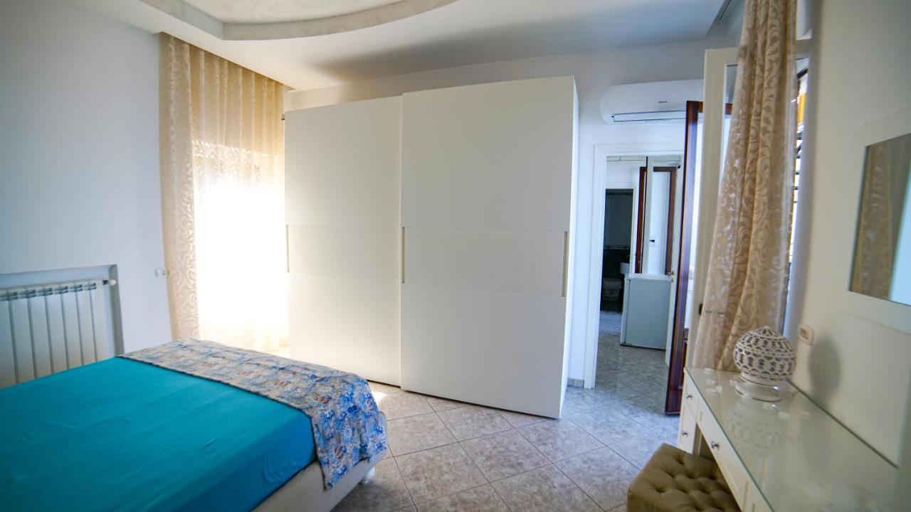 Mira Vico Apartments ヴィーコ・エクエンセ エクステリア 写真
