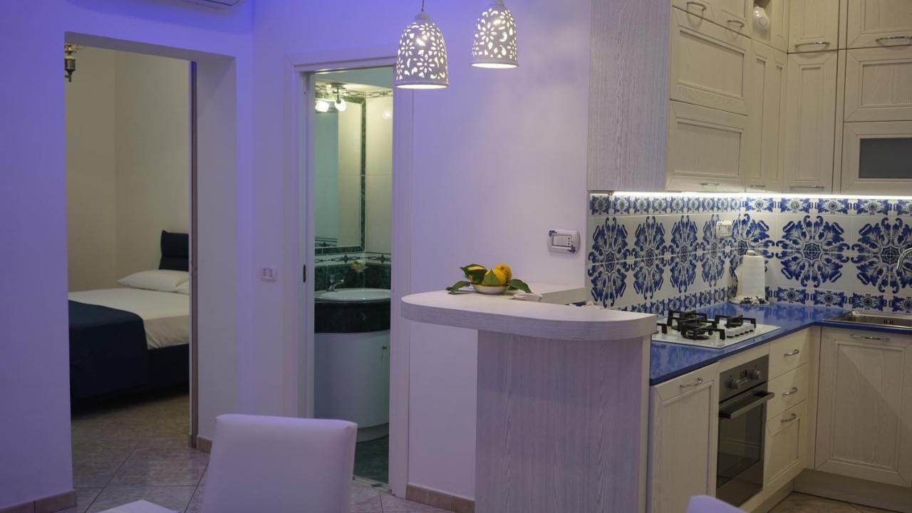Mira Vico Apartments ヴィーコ・エクエンセ エクステリア 写真